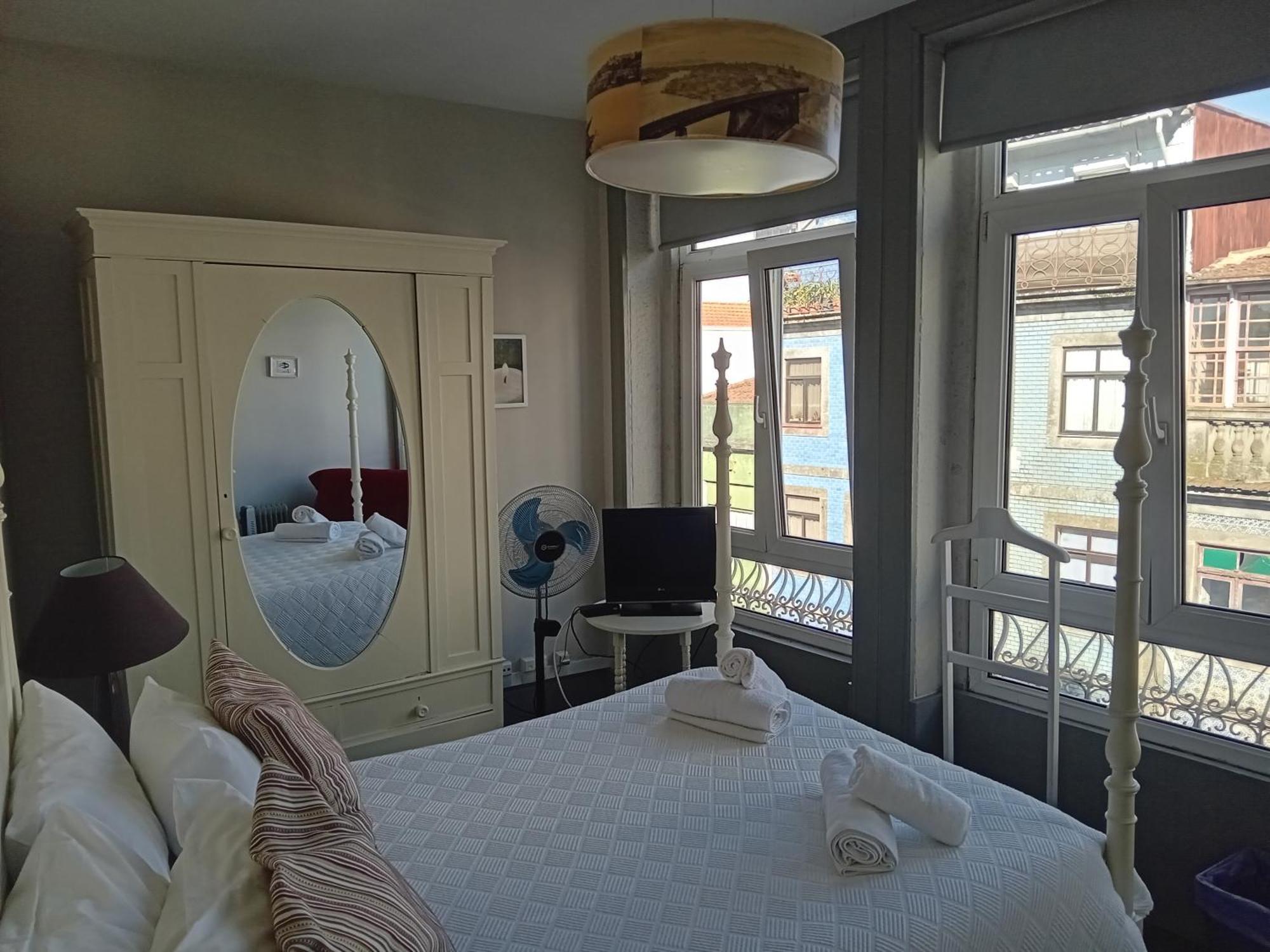 Guest House Antero De Quental Porto Exterior photo